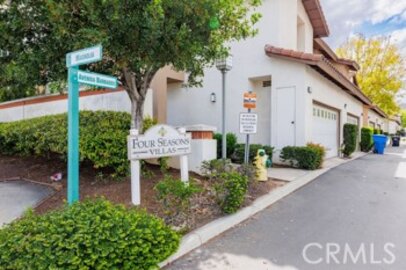Spectacular Four Seasons Villas Townhouse Located at 13069 Avenida Pescador was Just Sold